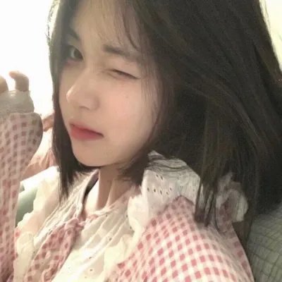 少女与海怪